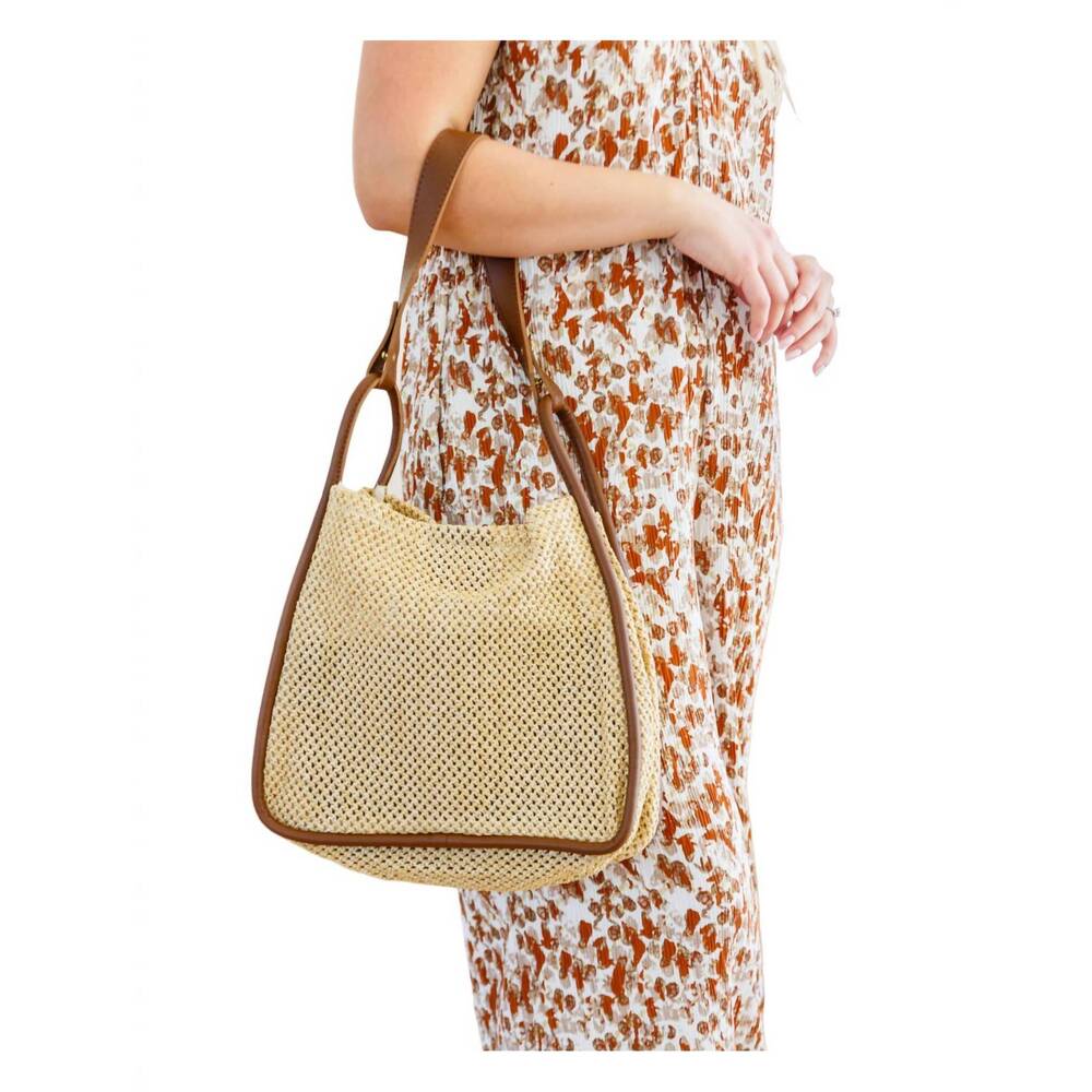 NEW 123 AMORE road less traveled handbag in coffee